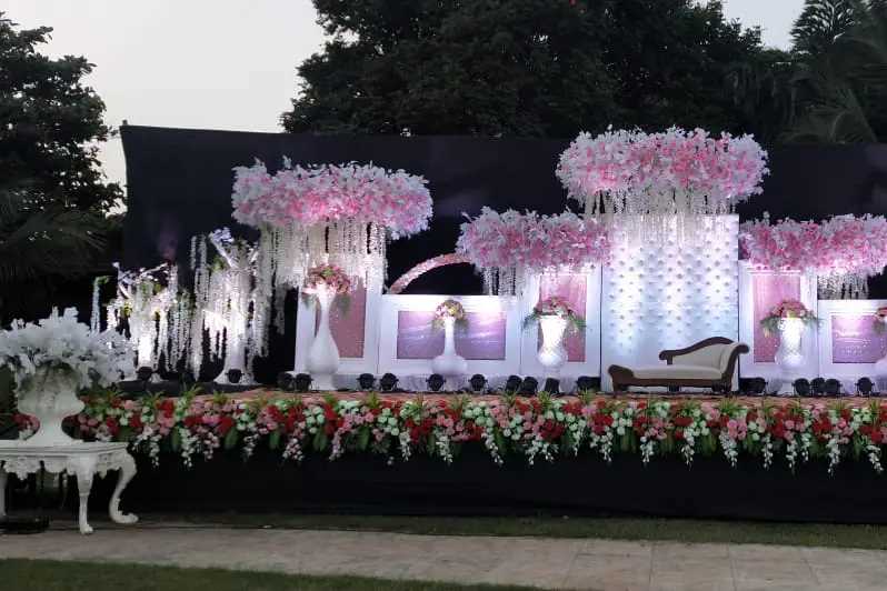 Royal Palms Banquets pune